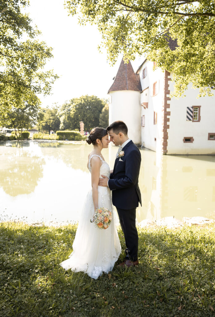 Hochzeit Inzlinger Wasserschloss – Paarshooting